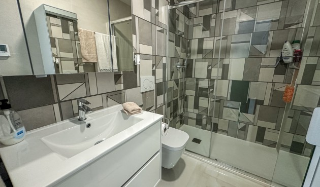 Brukt - Penthouse Penthouse -
Los Altos - AMANECER