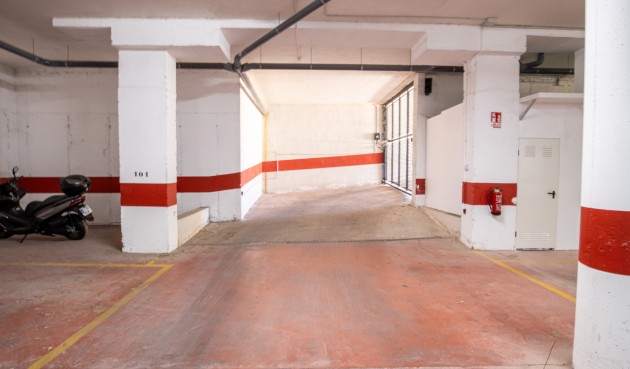 Brukt - Penthouse Penthouse -
Los Altos - AMANECER