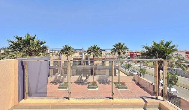 Brukt - Toppleilighet -
Pilar de la Horadada - Costa Blanca