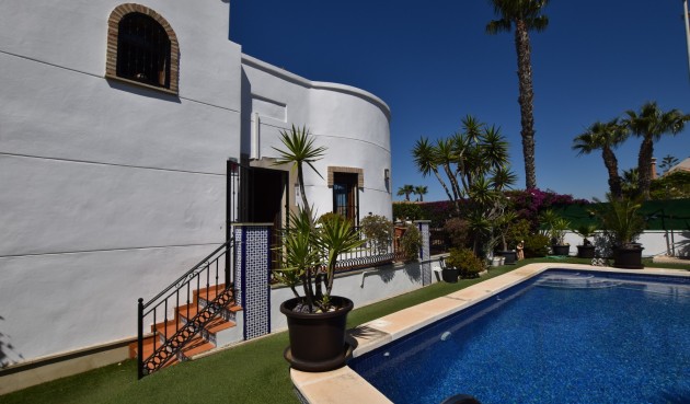 Brukt - Villa -
Algorfa - Inland
