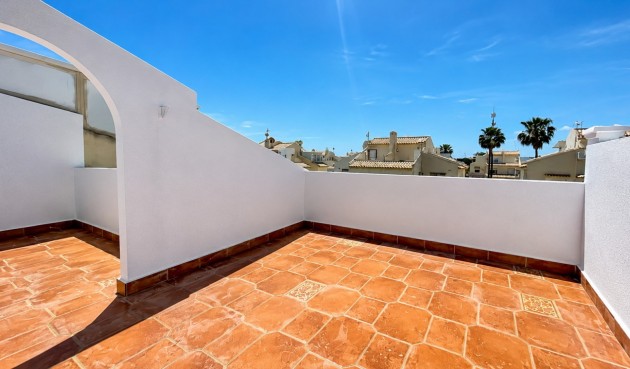 Återförsäljning - Town House -
Orihuela Costa - Costa Blanca
