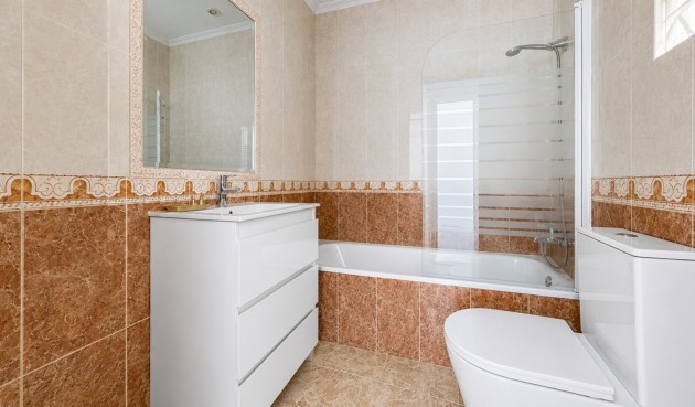 Reventa - Town House -
Orihuela Costa - Costa Blanca