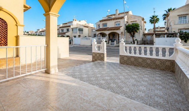 Reventa - Town House -
Orihuela Costa - Costa Blanca