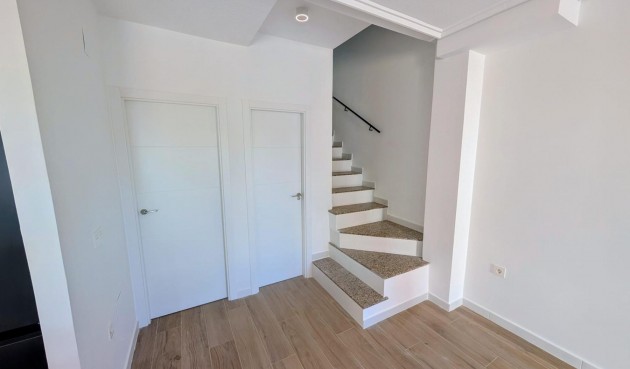 Reventa - Villa -
Orihuela Costa - Costa Blanca