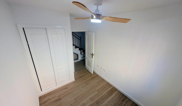 Reventa - Villa -
Orihuela Costa - Costa Blanca