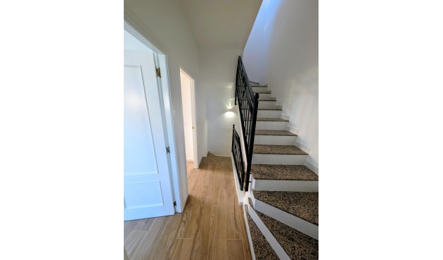 Reventa - Villa -
Orihuela Costa - Costa Blanca