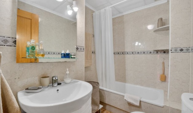 Återförsäljning - Apartment -
Torrevieja - Costa Blanca