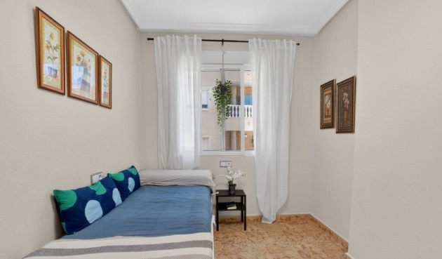 Återförsäljning - Apartment -
Torrevieja - Costa Blanca