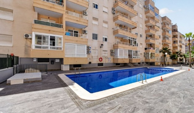 Återförsäljning - Apartment -
Torrevieja - Costa Blanca