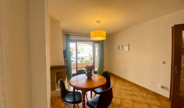 Resale - Apartment -
Cabo Roig