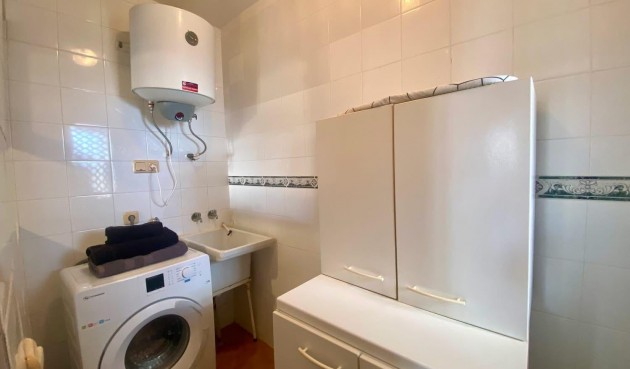 Resale - Apartment -
Cabo Roig