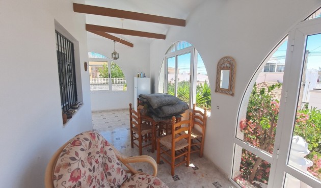 Brukt - Villa -
San Miguel de Salinas - Inland