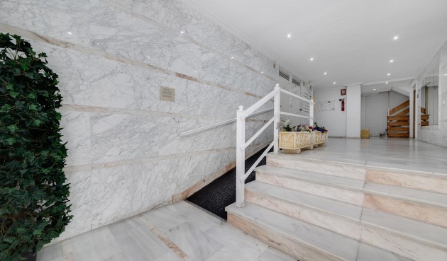 Återförsäljning - Apartment -
Torrevieja - Costa Blanca