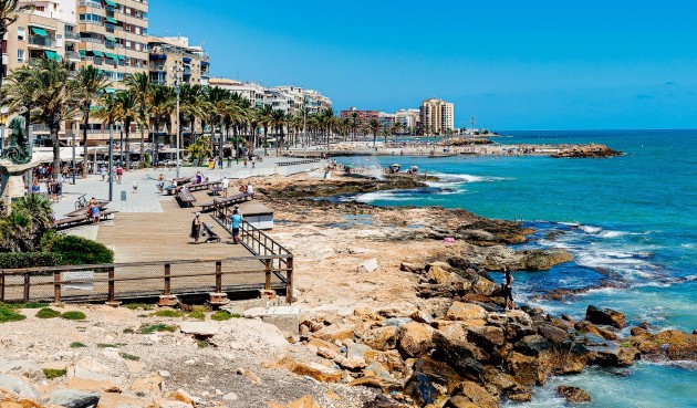 Återförsäljning - Apartment -
Torrevieja - Costa Blanca