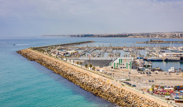 Återförsäljning - Apartment -
Torrevieja - Costa Blanca