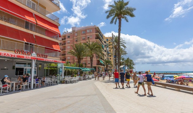 Återförsäljning - Apartment -
Torrevieja - Costa Blanca