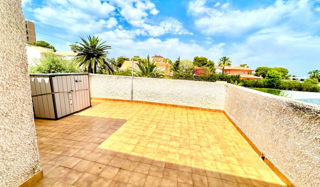 Brukt - Villa -
La Zenia - Costa Blanca