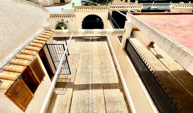 Brukt - Villa -
La Zenia - Costa Blanca