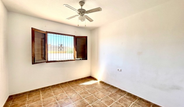 Brukt - Villa -
Catral - Costa Blanca