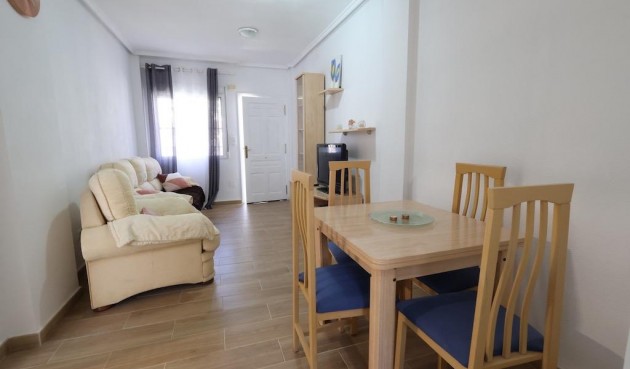 Brukt - Bungalow -
Orihuela Costa - Costa Blanca