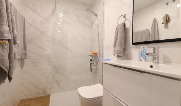 Brukt - Bungalow -
Orihuela Costa - Costa Blanca