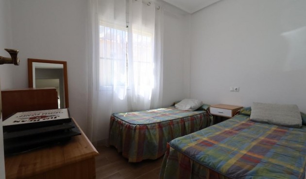Brukt - Bungalow -
Orihuela Costa - Costa Blanca