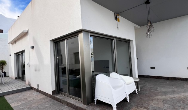 Brukt - Villa -
Orihuela Costa - Costa Blanca