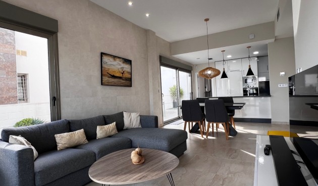 Brukt - Villa -
Orihuela Costa - Costa Blanca