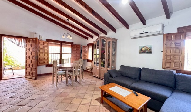 Brukt - Villa -
Orihuela Costa - Costa Blanca