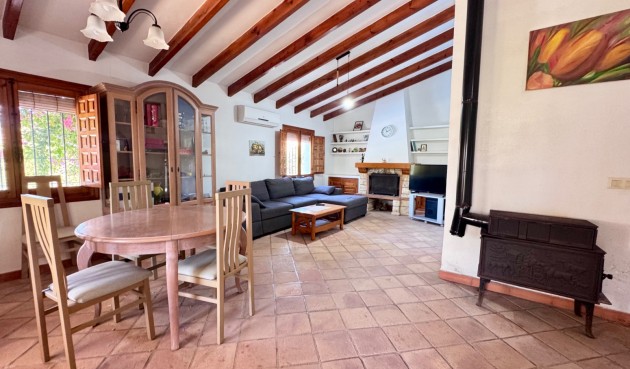 Brukt - Villa -
Orihuela Costa - Costa Blanca