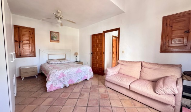 Brukt - Villa -
Orihuela Costa - Costa Blanca