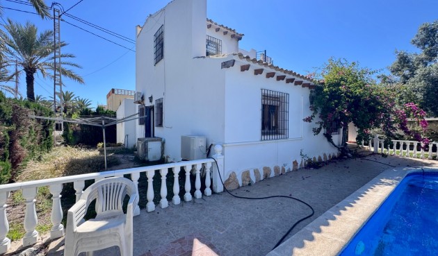 Brukt - Villa -
Orihuela Costa - Costa Blanca