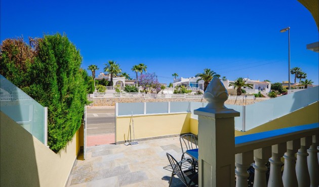 Brukt - Town House -
Orihuela Costa - Las Filipinas