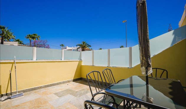 Brukt - Town House -
Orihuela Costa - Las Filipinas