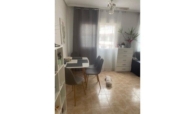 Återförsäljning - Apartment -
Torrevieja - Playa de los Locos