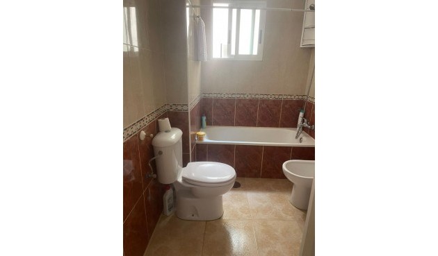 Återförsäljning - Apartment -
Torrevieja - Playa de los Locos