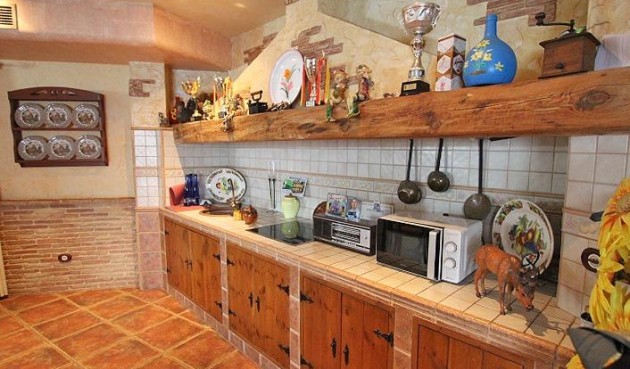 Brukt - Villa -
Formentera del Segura - C- Cooperativa