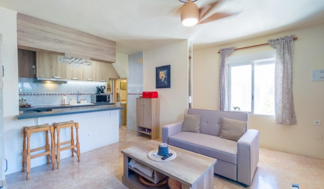 Brukt - Town House -
Torrevieja - Nueva Torrevieja