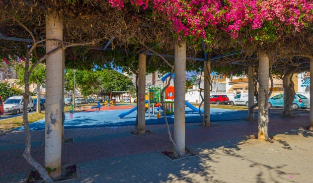 Brukt - Town House -
Torrevieja - Nueva Torrevieja