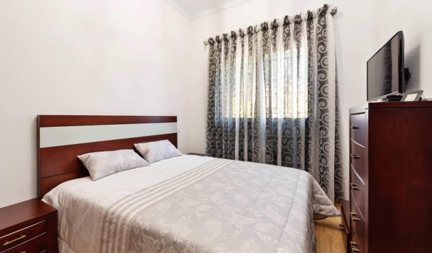 Brukt - Villa -
Orihuela Costa - Costa Blanca