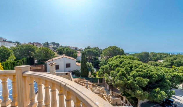 Brukt - Villa -
Orihuela Costa - Costa Blanca