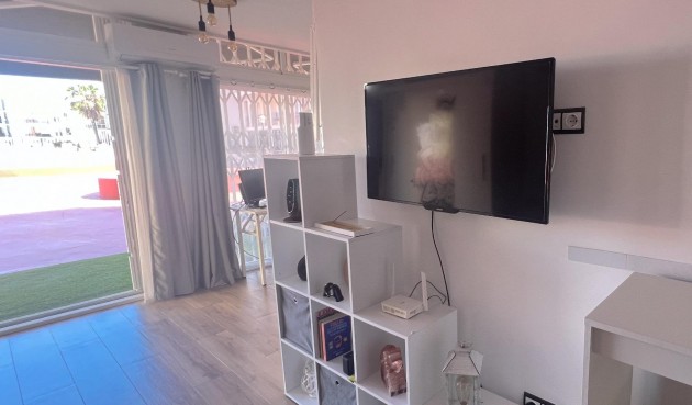 Resale - Apartment -
Torrevieja - La Veleta