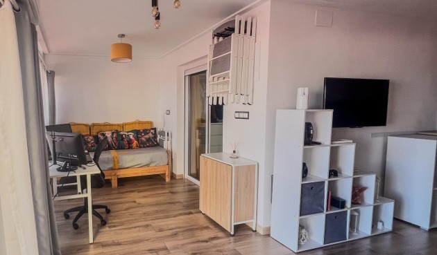Resale - Apartment -
Torrevieja - La Veleta