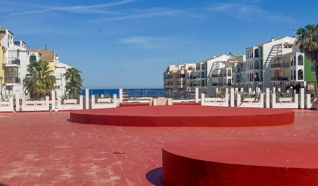 Resale - Apartment -
Torrevieja - La Veleta