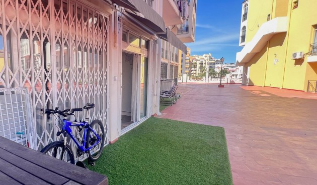 Resale - Apartment -
Torrevieja - La Veleta