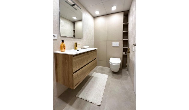 Brukt - Apartment -
Torrevieja - El Acequión - Los Náufragos