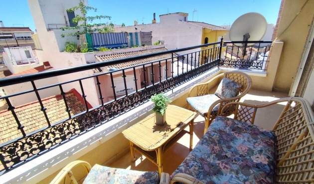 Återförsäljning - Apartment -
Torrevieja - Centro