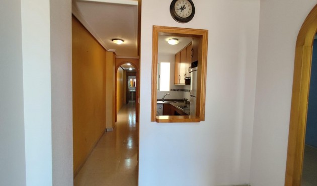 Återförsäljning - Apartment -
Torrevieja - Centro