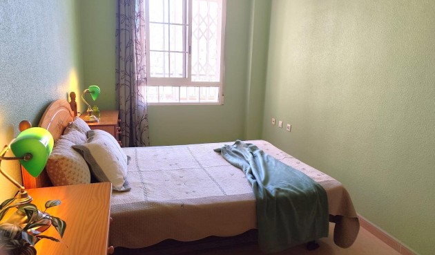 Återförsäljning - Apartment -
Torrevieja - Centro