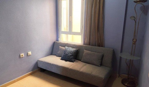 Återförsäljning - Apartment -
Torrevieja - Centro